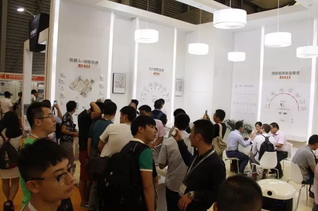云頂國際yd2333消物聯感知套裝驚艷上海智能家居展